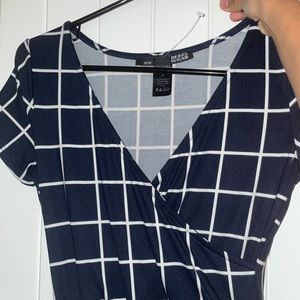 Tile dress T-shirt